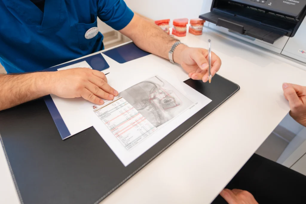 Préparation du plan de traitement orthodontique à partir des radiographies
